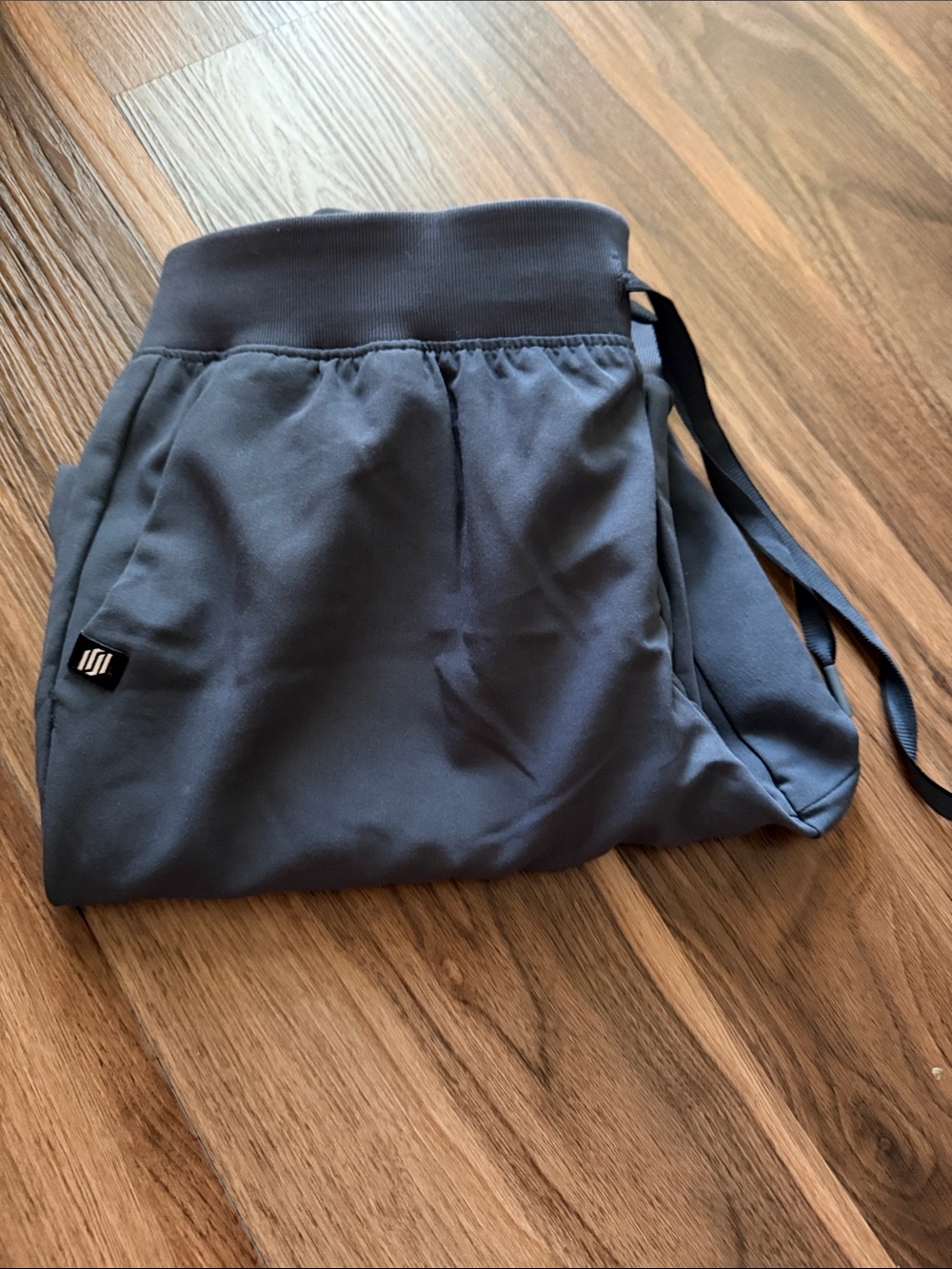 Jaanuu Dark Gray Jogger Scrub Pants with Small Logo MP